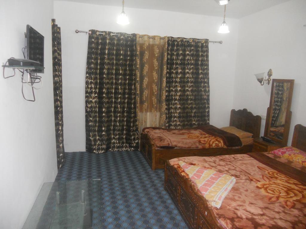 Hotel Royale Jannat Срінагар Номер фото